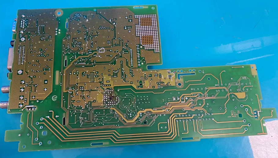 維修萬(wàn)用表34410A 3.png