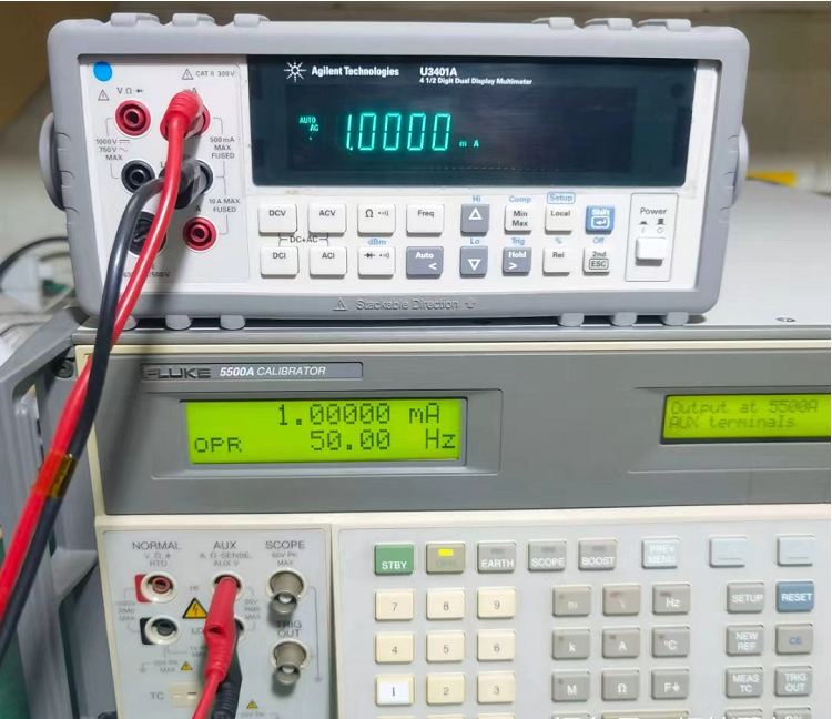 63913f586f93b.png 校準儀FLUKE5500A 3.png