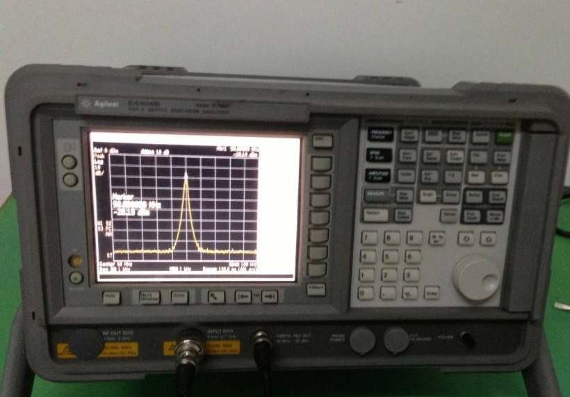 649a3e1e68da9.png 頻譜E4404B 3.png