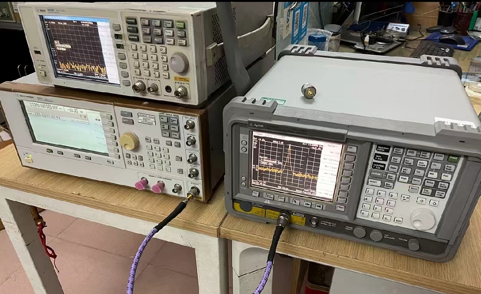 64caf91544b0f.png 頻譜E4405B 5.png