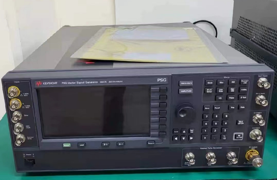 64dc19ddbadbc.png 信號(hào)源E8267D 3.png